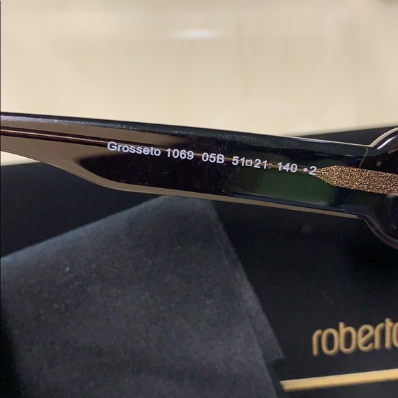 Authentic Roberto Cavalli Sunglasses - Picture 3 of 3
